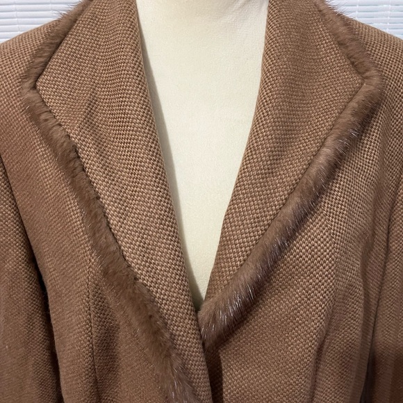 Escada Camel Hair Blazer - Picture 5 of 8